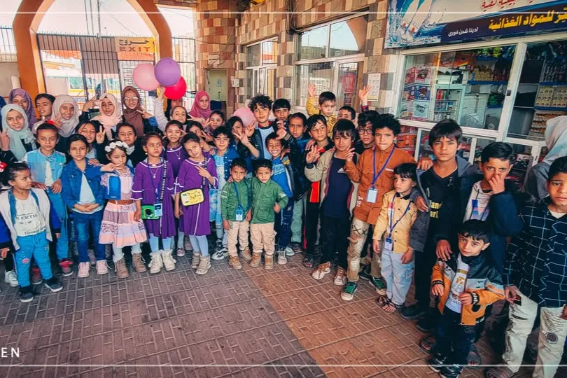 اكفل يتيماً واصنع له مستقبل